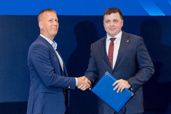 НПП «ЭКРА» и «Россети» подписали соглашение о взаимодействии