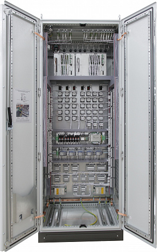 Шкафы защит линий электропередач 110-750 кВ ШЭ2607, ШЭ2710